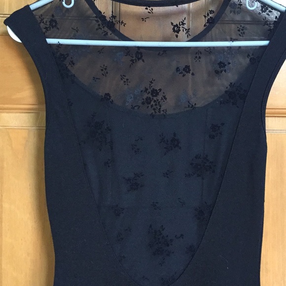 Forever 21 floral sheer-back little black dress - Picture 4 of 5